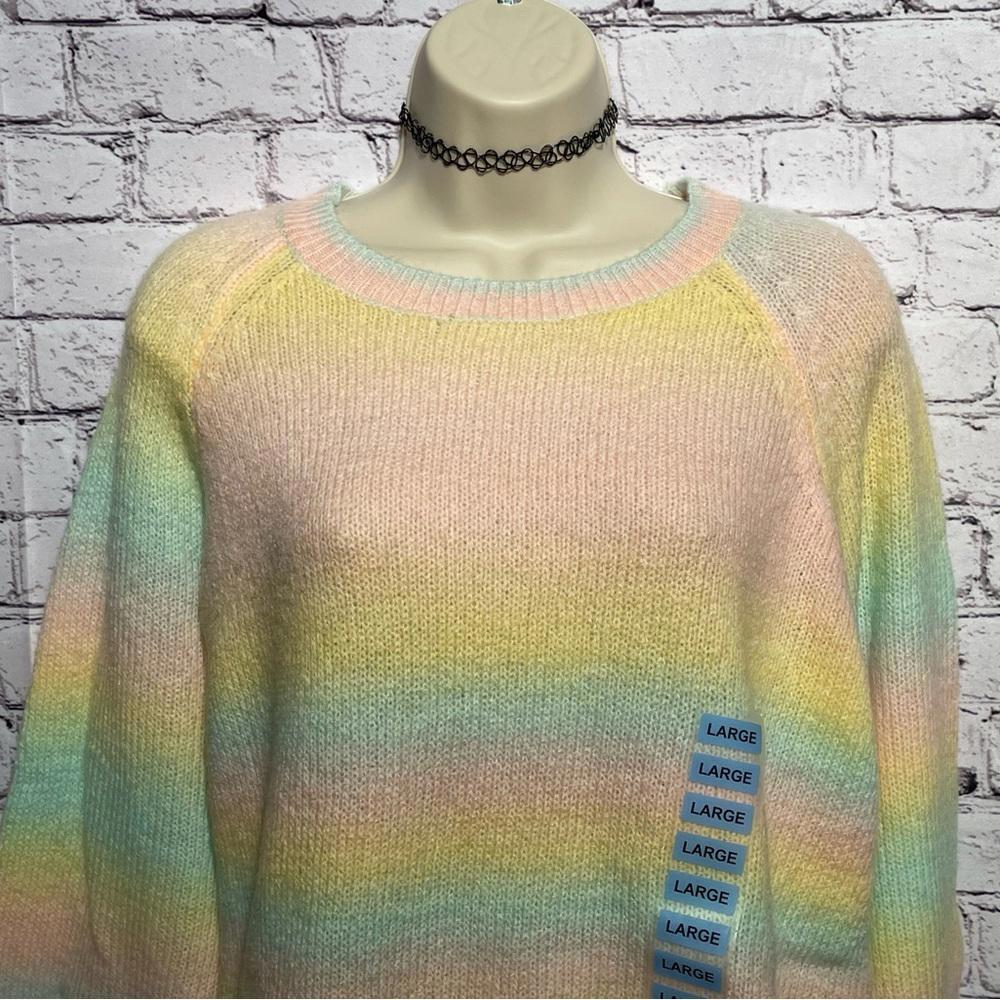 NWT sweater - Picture 7 of 8